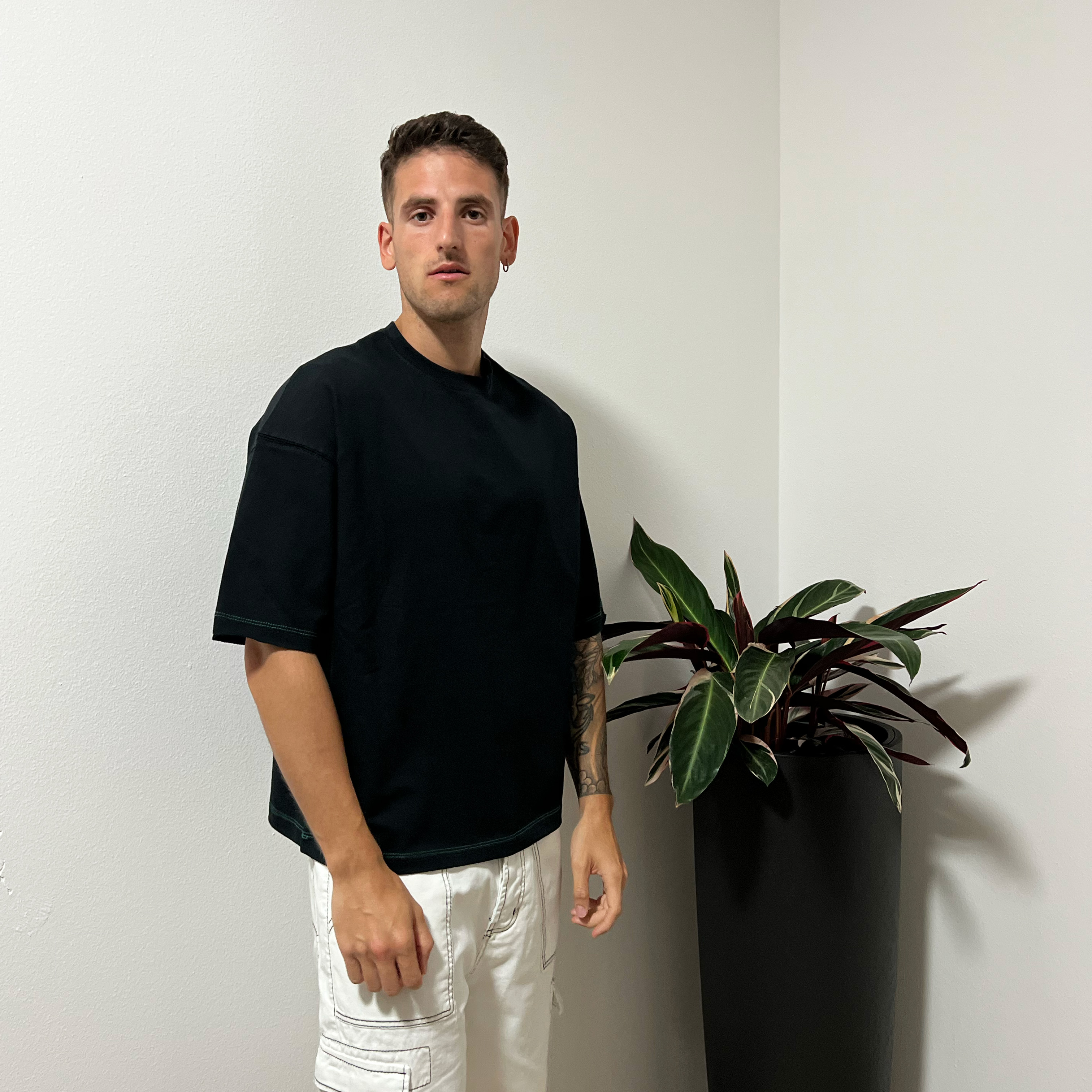 T-shirt Basic Oversize Nera